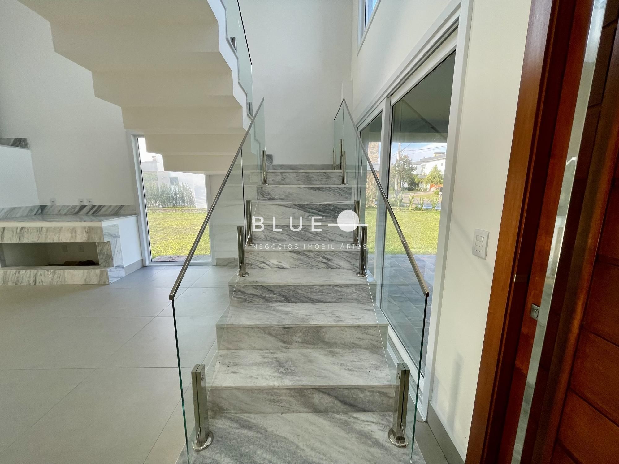 Casa de Condomínio à venda com 5 quartos, 295m² - Foto 24