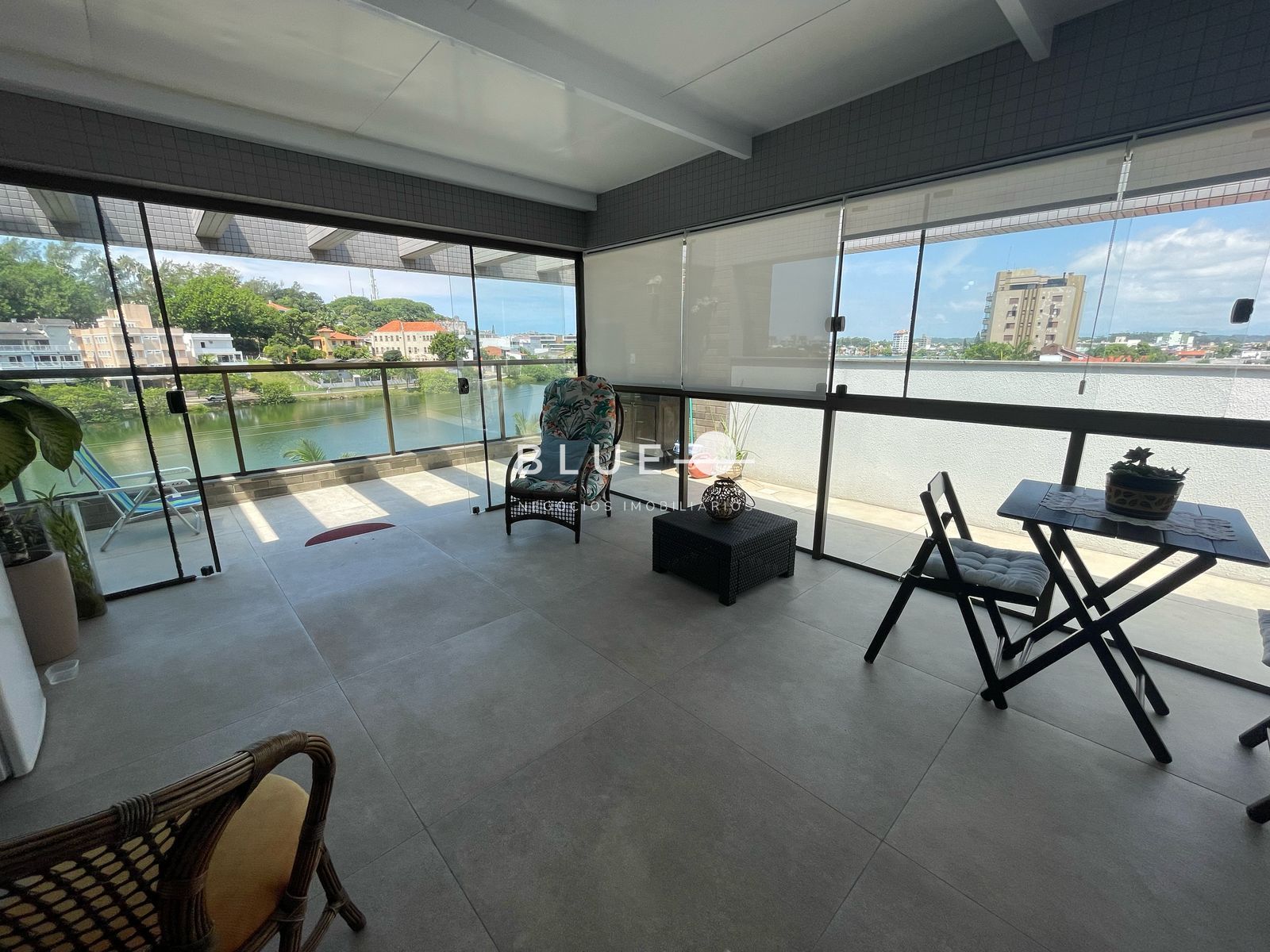 Apartamento à venda com 3 quartos, 180m² - Foto 25
