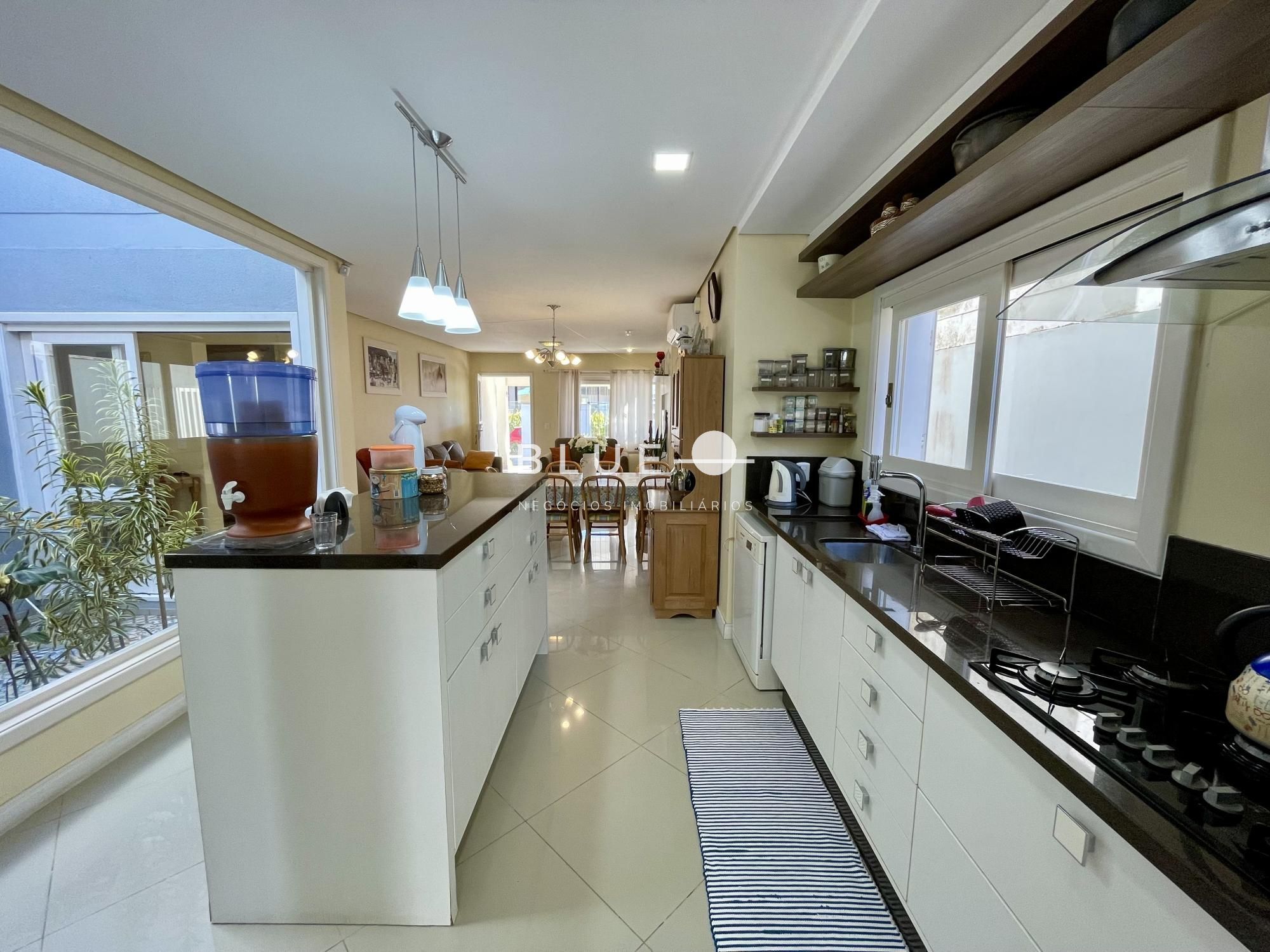 Casa, 3 quartos, 200 m² - Foto 14