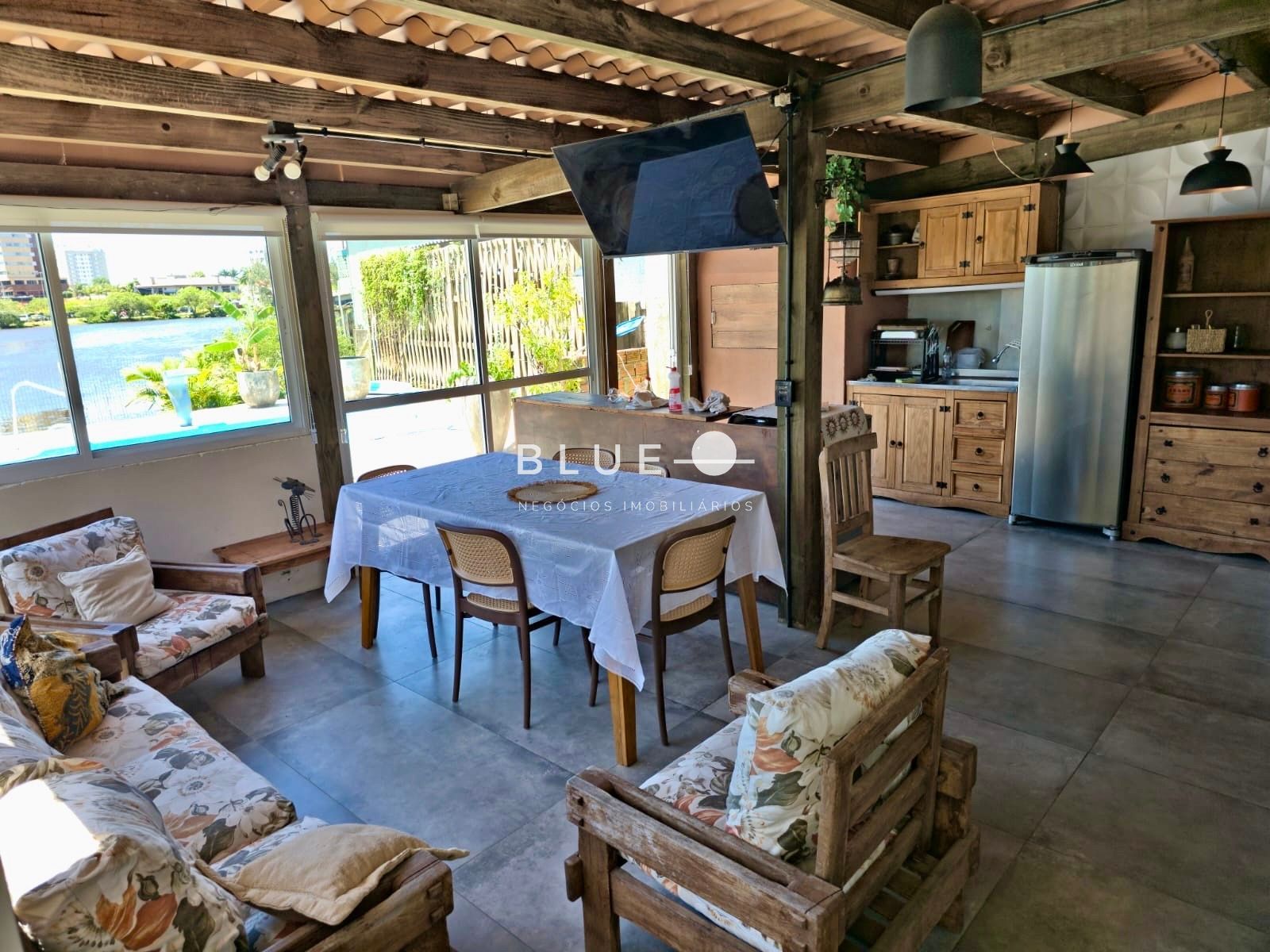 Casa com 4 Dormitórios à venda, 150 m² por R$ 1.380.000,00 Casa com 4 Dormitórios à venda, 150 m² por R$ 1.380.000,00