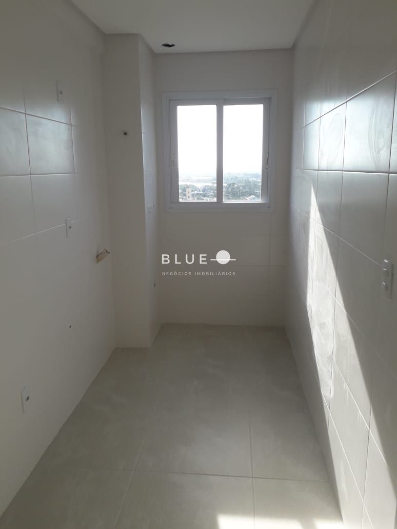 Apartamento à venda com 2 quartos, 63m² - Foto 4