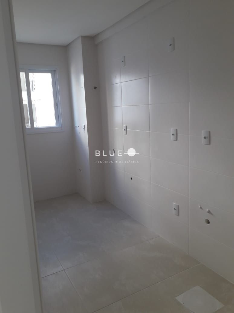 Apartamento à venda com 2 quartos, 63m² - Foto 8