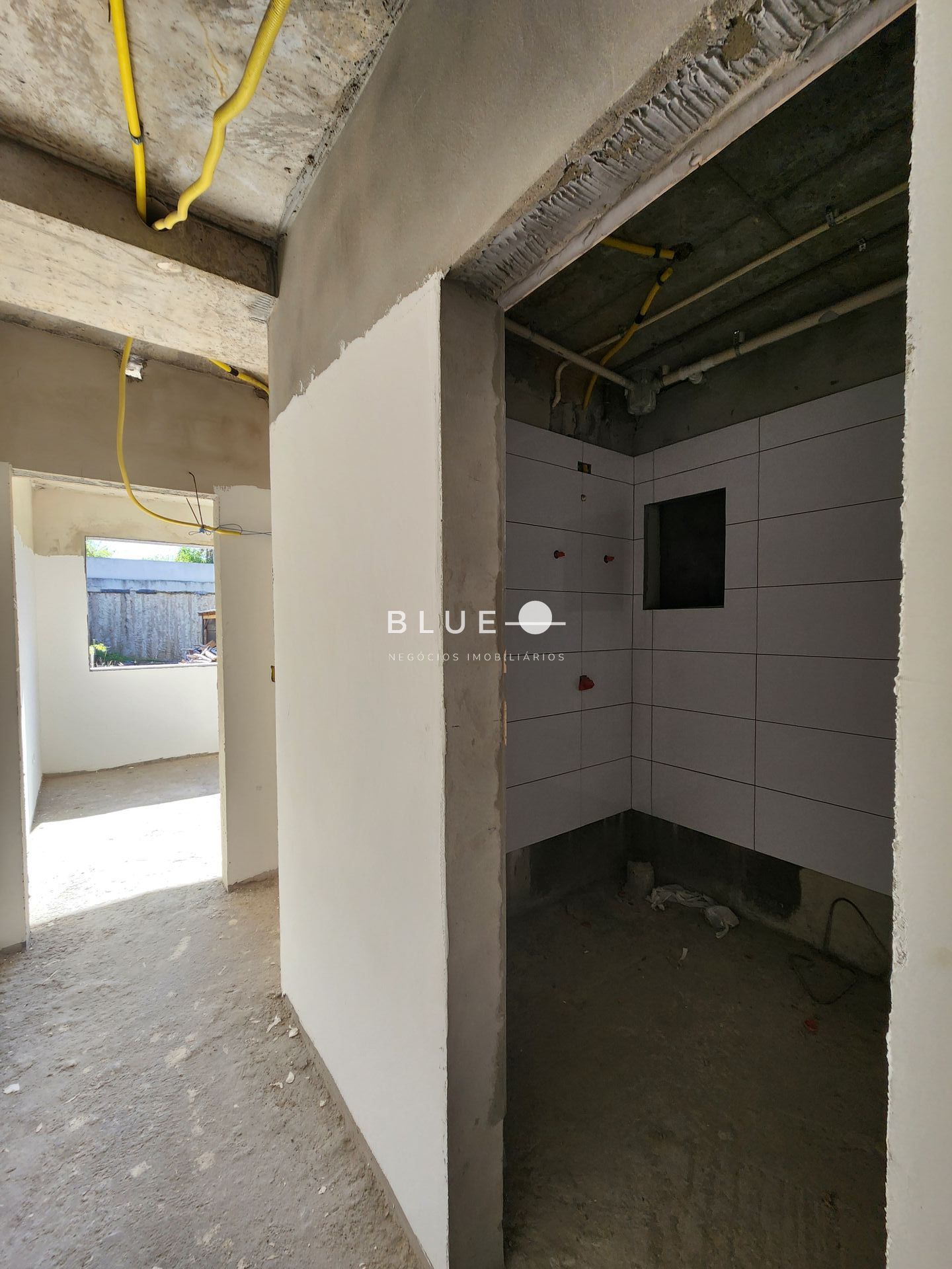 Apartamento à venda com 2 quartos, 69m² - Foto 31