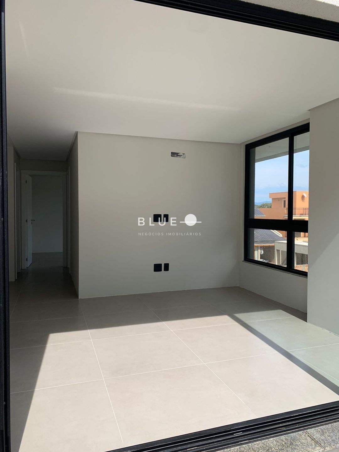 Apartamento à venda com 2 quartos, 64m² - Foto 87