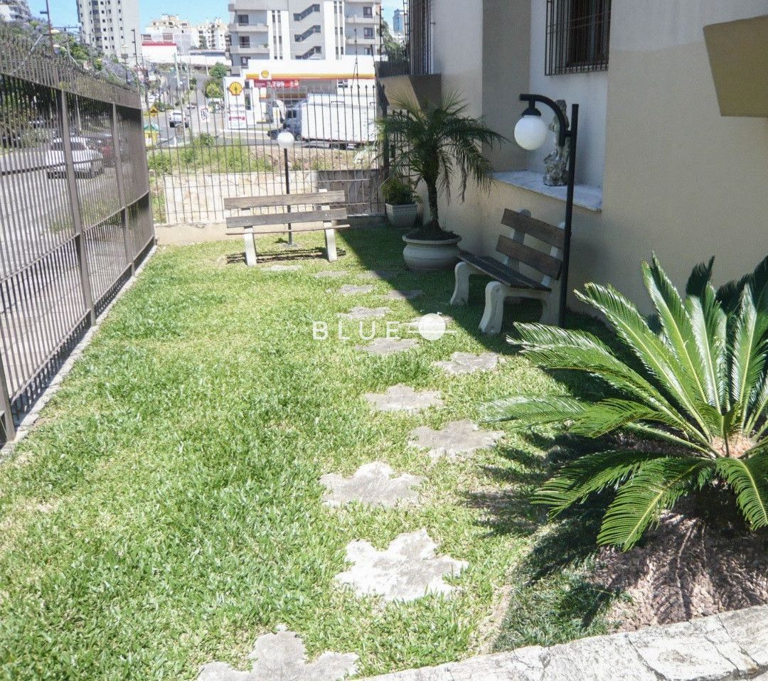 Apartamento à venda com 2 quartos, 60m² - Foto 13