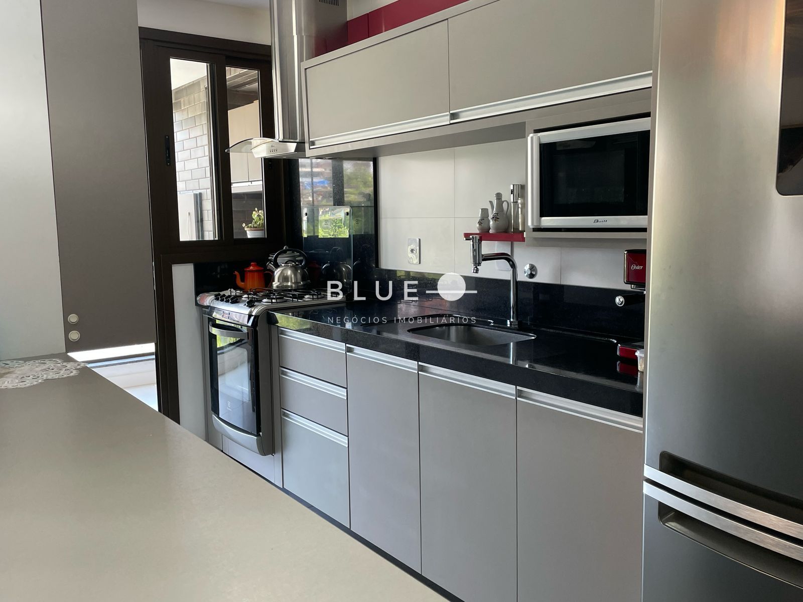 Apartamento à venda com 3 quartos, 180m² - Foto 15