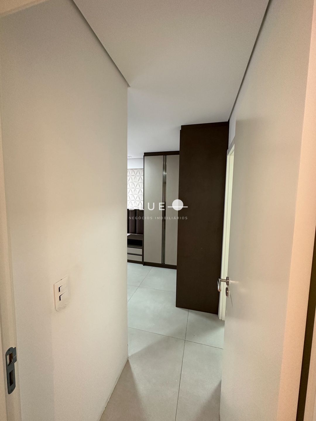 Apartamento à venda com 2 quartos, 78m² - Foto 11