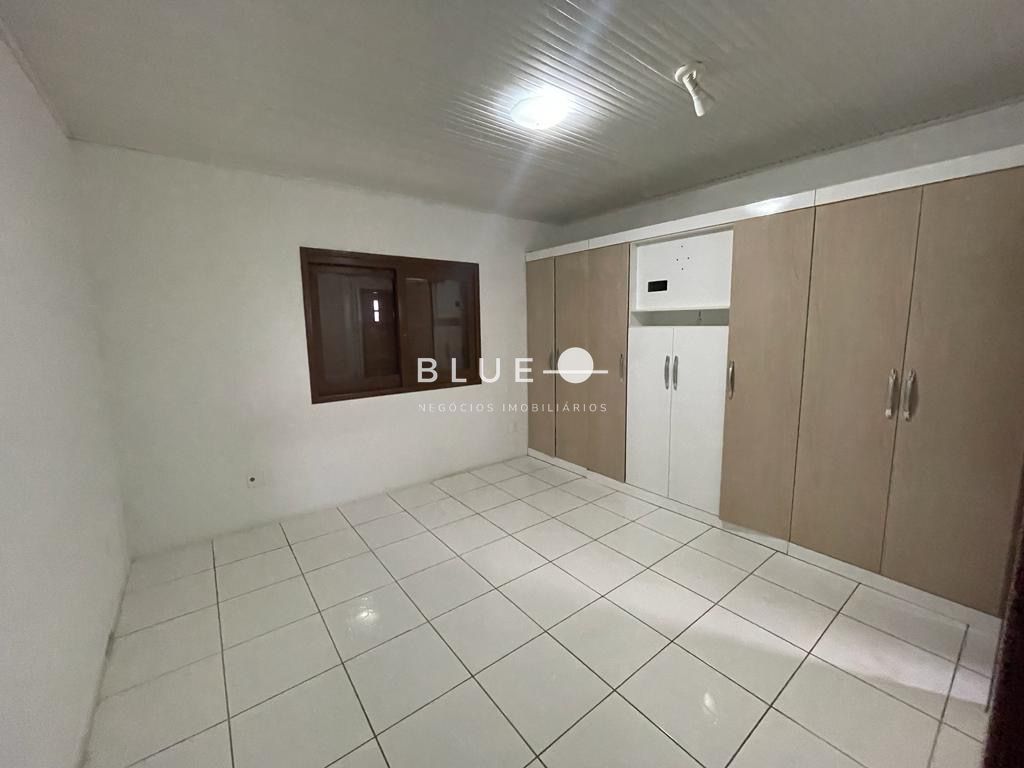 Casa à venda com 3 quartos, 140m² - Foto 14