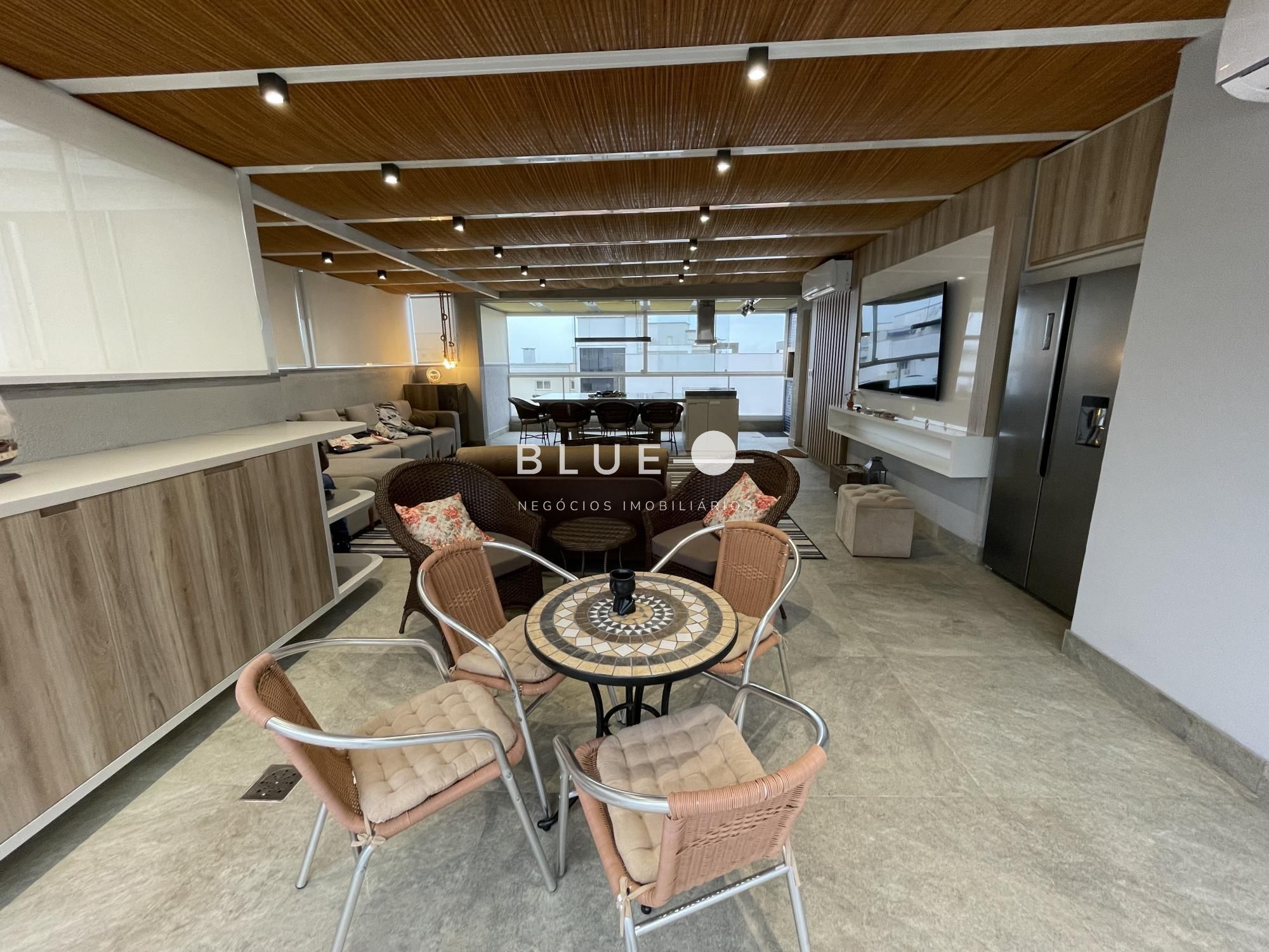 Cobertura à venda com 3 quartos, 202m² - Foto 39