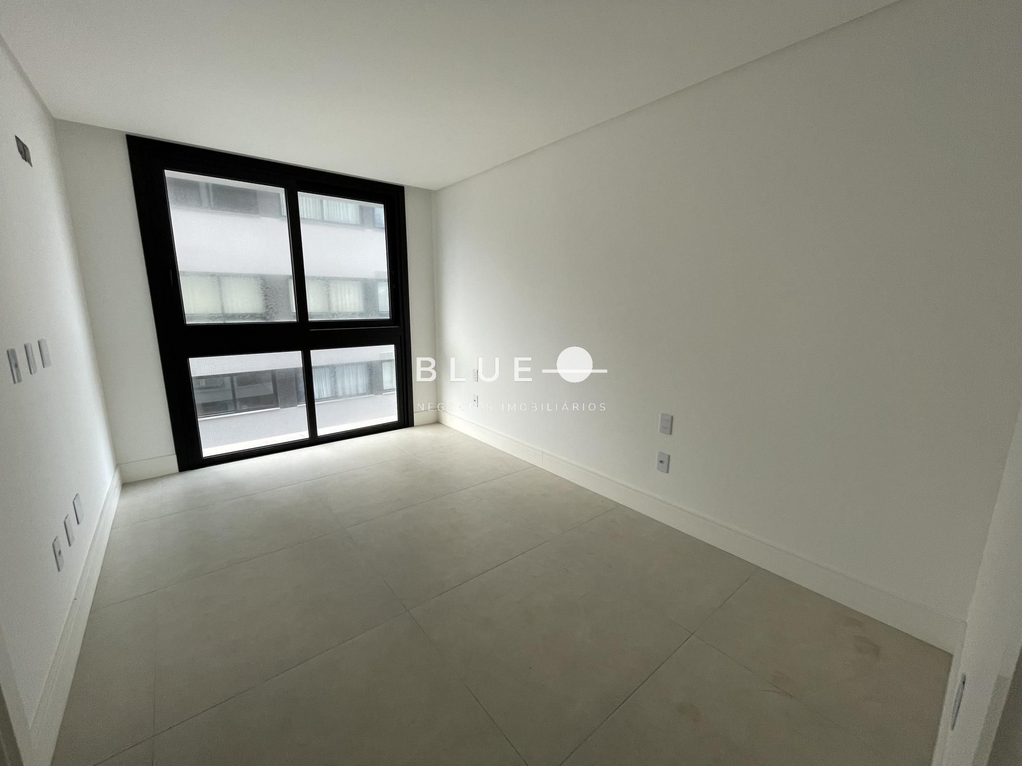 Apartamento à venda com 4 quartos, 214m² - Foto 11