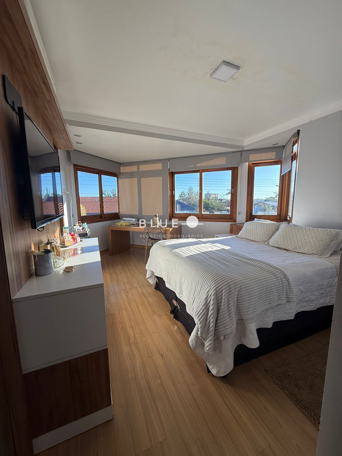 Casa, 4 quartos, 230 m² - Foto 10