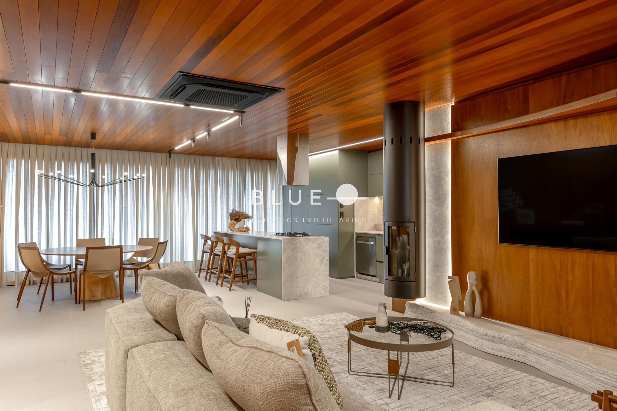 Apartamento à venda  no Praia Itapeva - Torres, RS. Imóveis