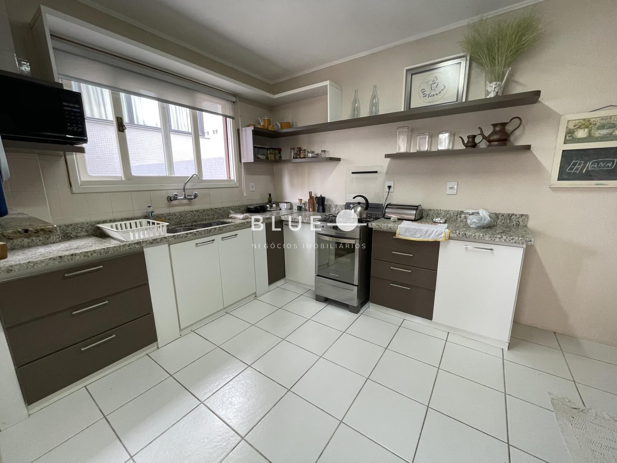 Apartamento à venda com 4 quartos, 140m² - Foto 13