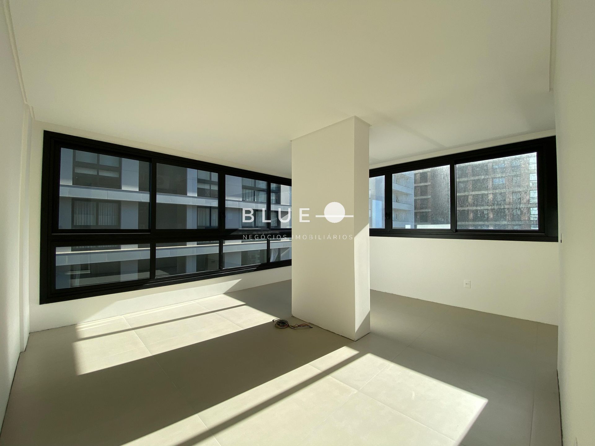 Apartamento à venda com 3 quartos, 142m² - Foto 21