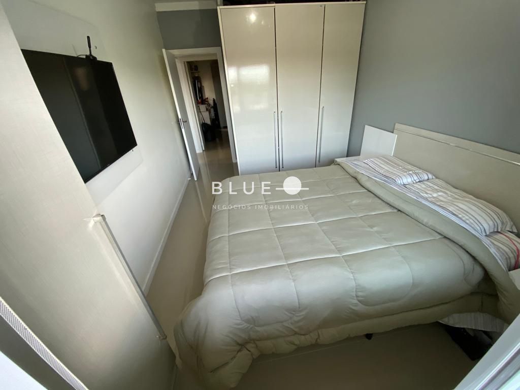 Casa à venda com 2 quartos, 65m² - Foto 18