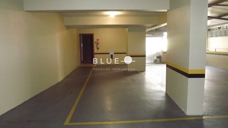 Apartamento à venda com 3 quartos, 125m² - Foto 17