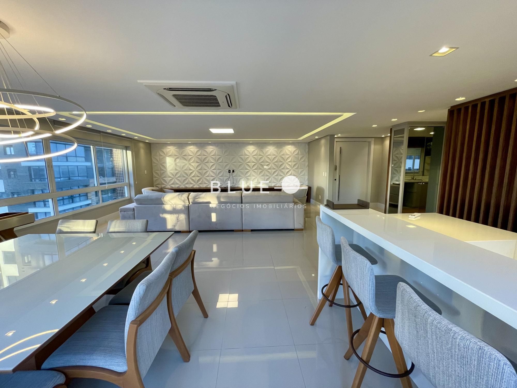 Apartamento com 4 Dormitórios à venda, 216 m² por R$ 2.800.000,00 Apartamento com 4 Dormitórios à venda, 216 m² por R$ 2.800.000,00