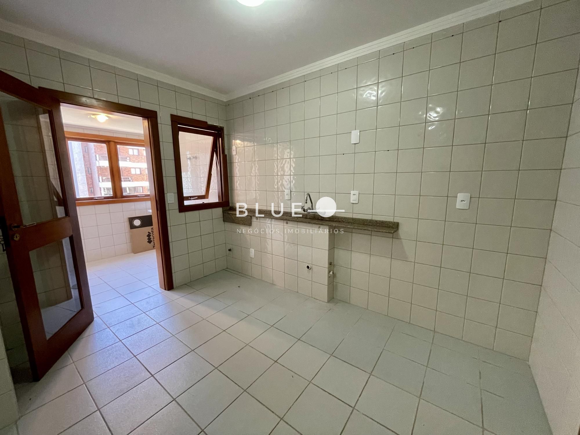 Apartamento à venda com 4 quartos, 138m² - Foto 17