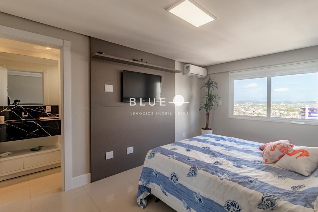 Apartamento à venda com 4 quartos, 216m² - Foto 11