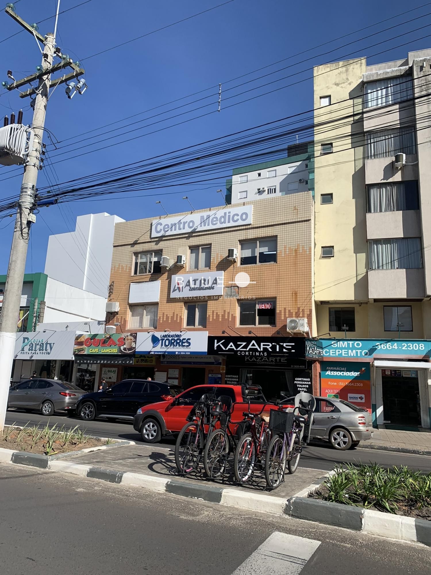 Sala comercial  venda  no Centro - Torres, RS. Imveis