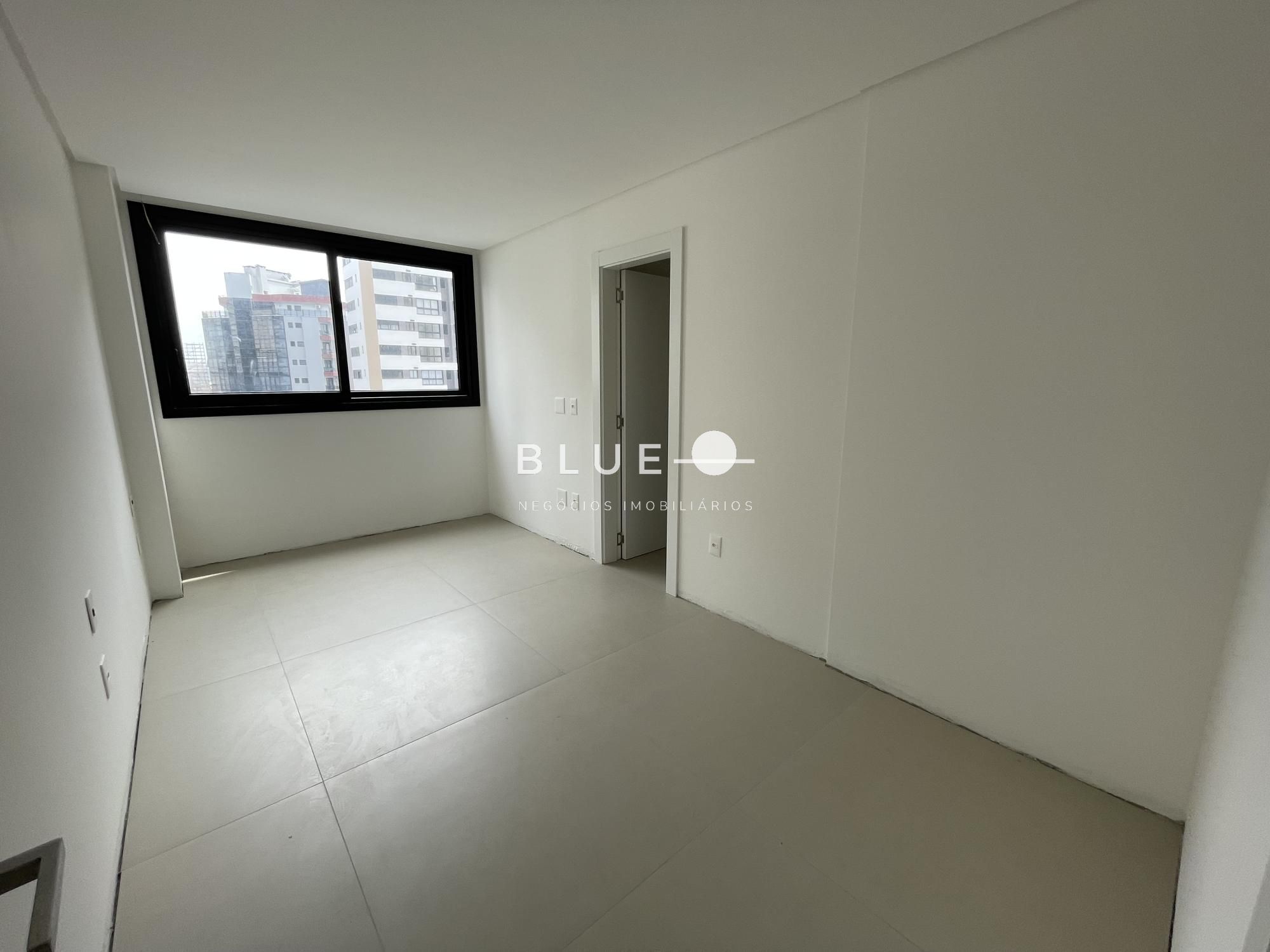 Apartamento à venda com 3 quartos, 142m² - Foto 13