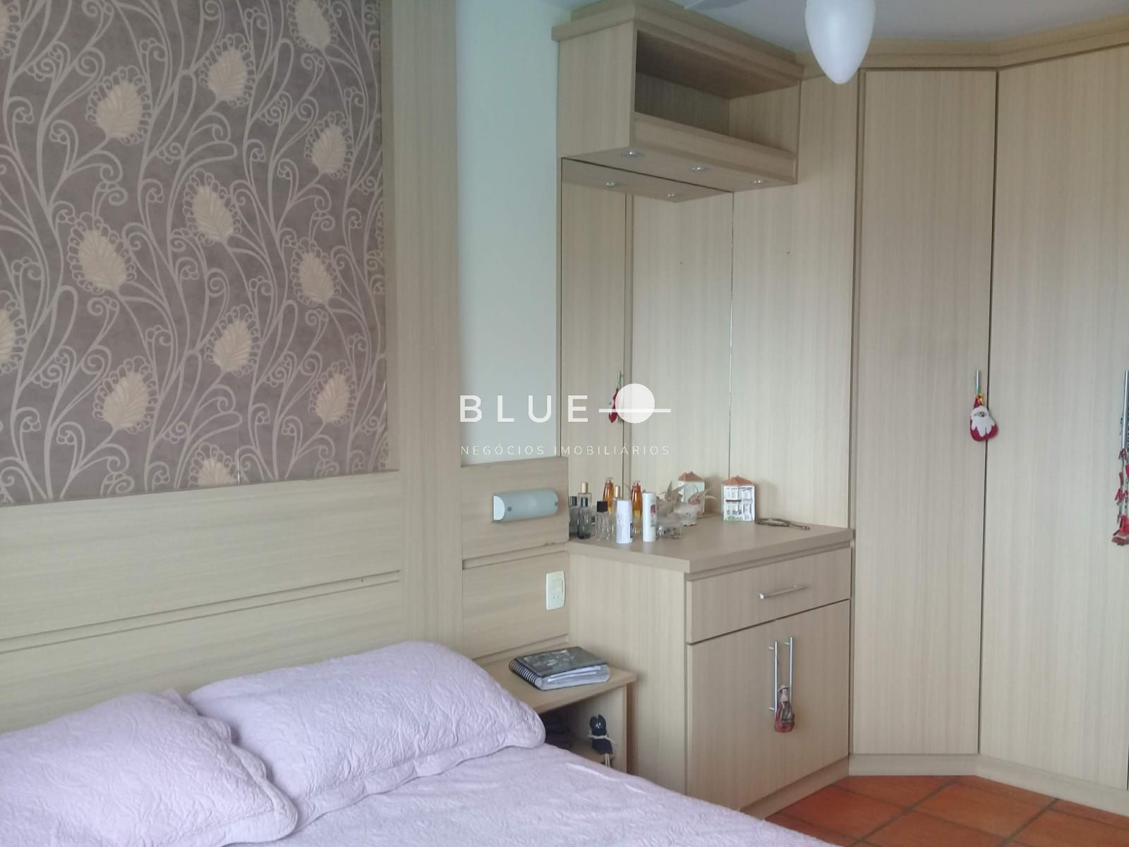 Apartamento à venda com 3 quartos, 106m² - Foto 13