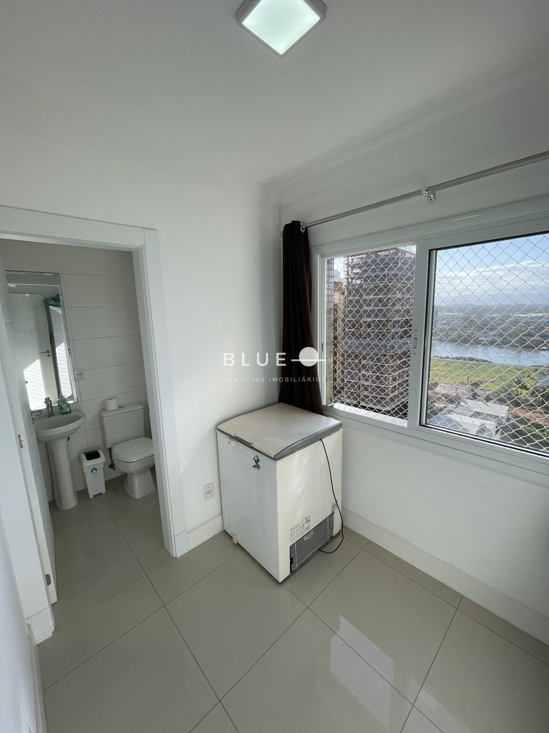 Apartamento à venda com 4 quartos, 240m² - Foto 14