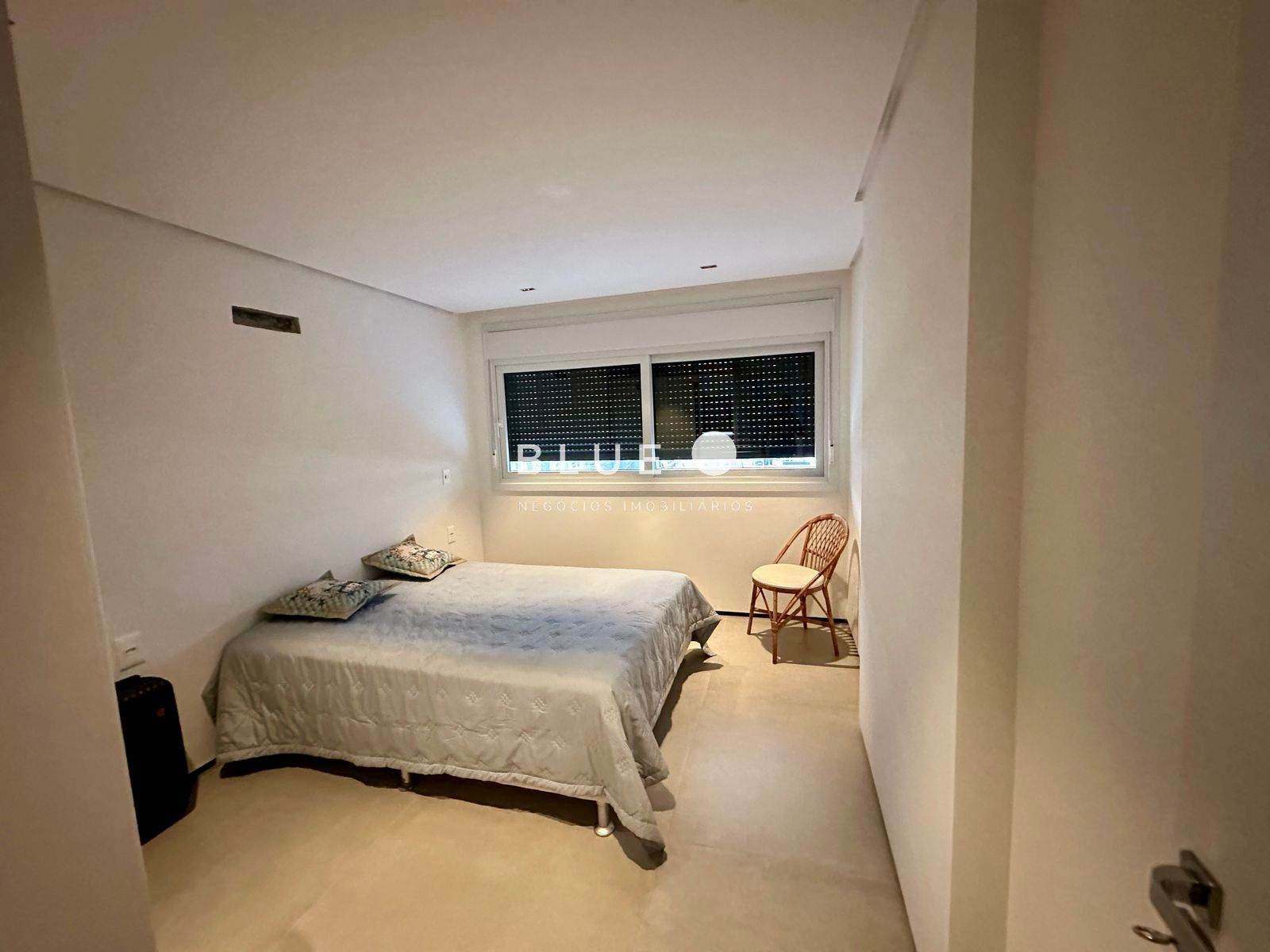 Apartamento à venda com 3 quartos, 110m² - Foto 11