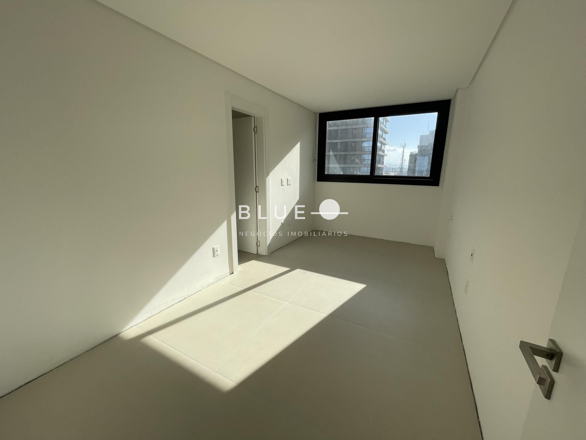 Apartamento à venda com 3 quartos, 145m² - Foto 11