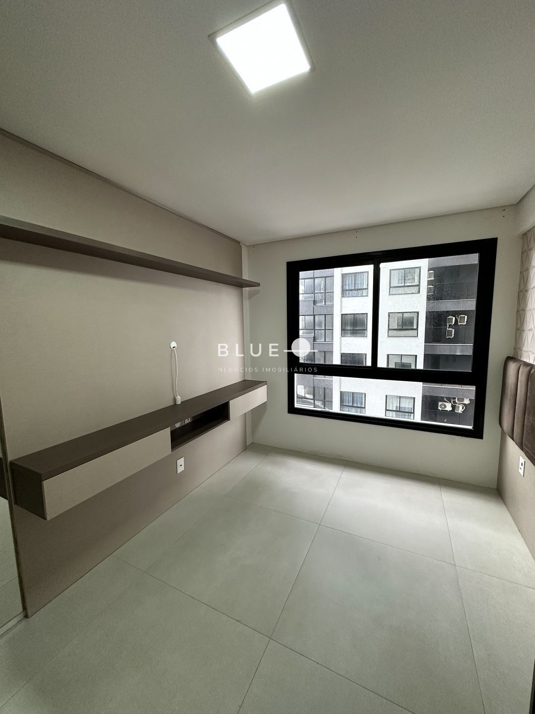 Apartamento à venda com 2 quartos, 78m² - Foto 14