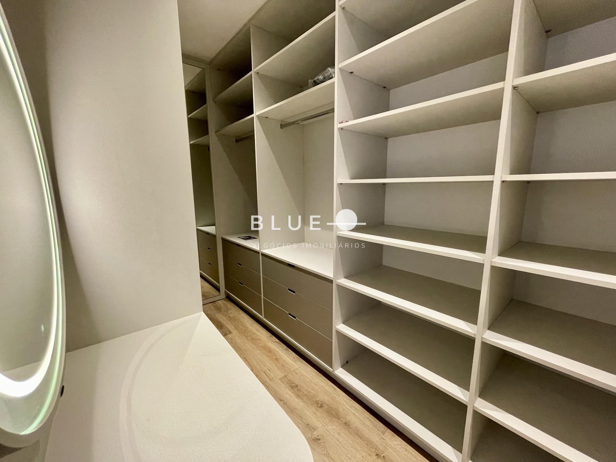 Casa de Condomínio à venda com 4 quartos, 368m² - Foto 47