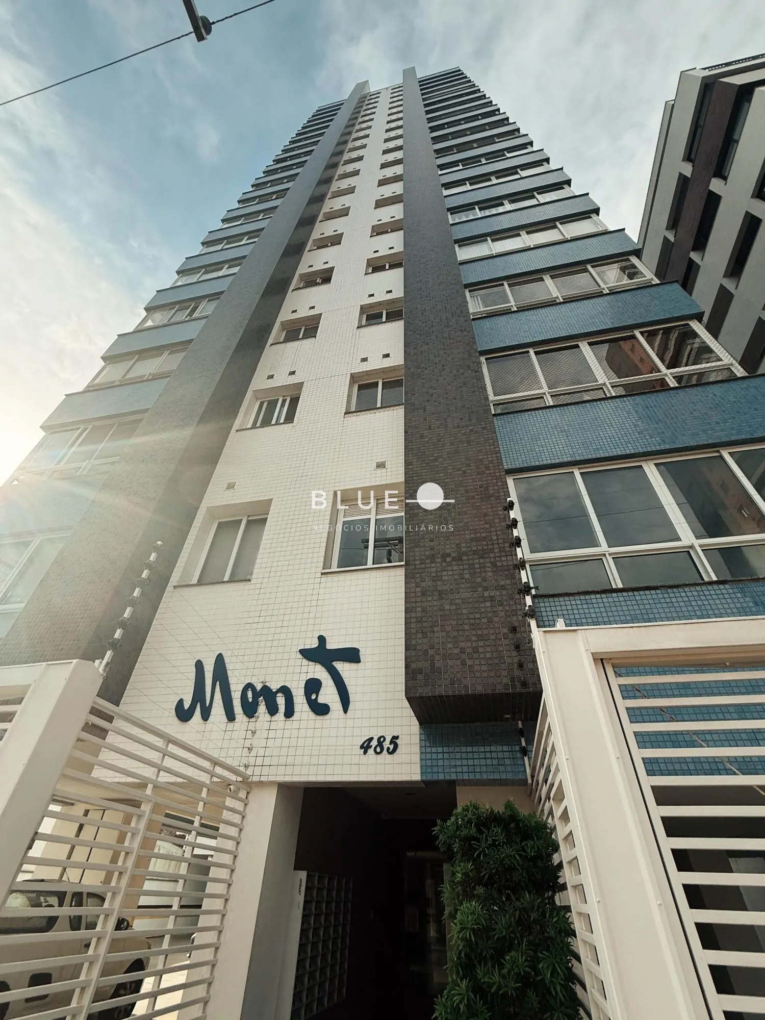 Apartamento com 02 dormitórios na Praia Grande em Torres RS