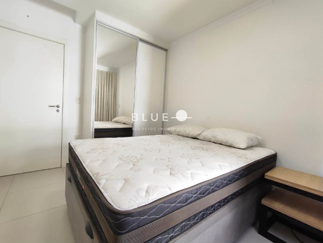 Apartamento à venda com 2 quartos, 69m² - Foto 12