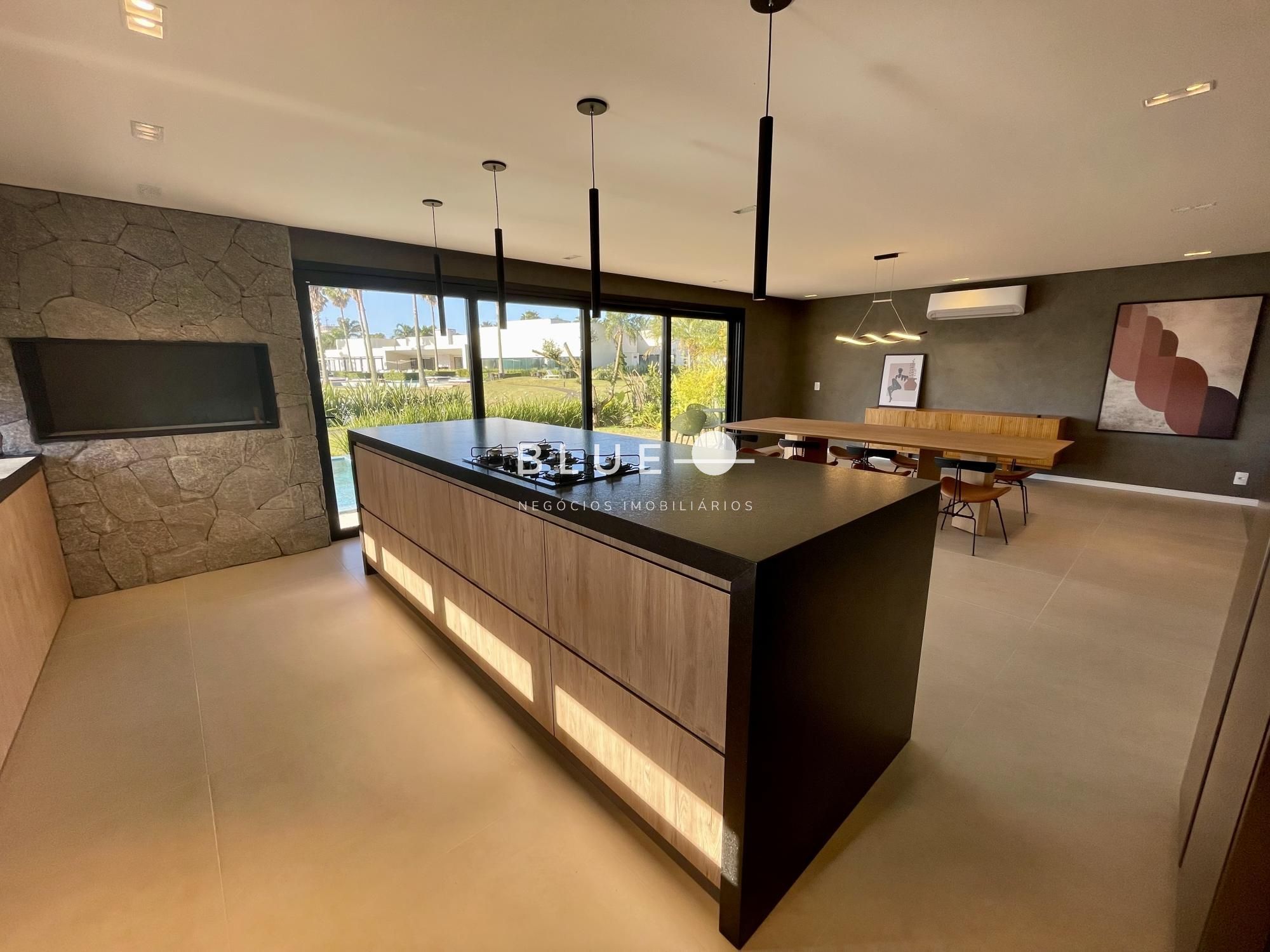 Casa de Condomínio à venda com 5 quartos, 394m² - Foto 18