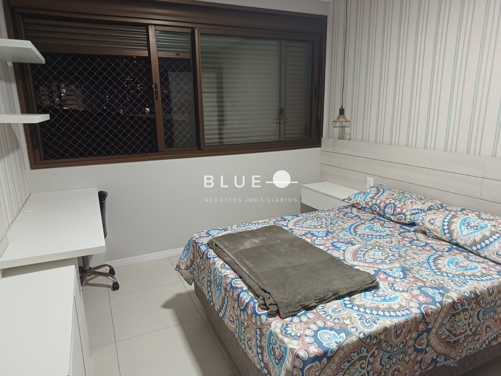 Apartamento à venda com 2 quartos, 65m² - Foto 17