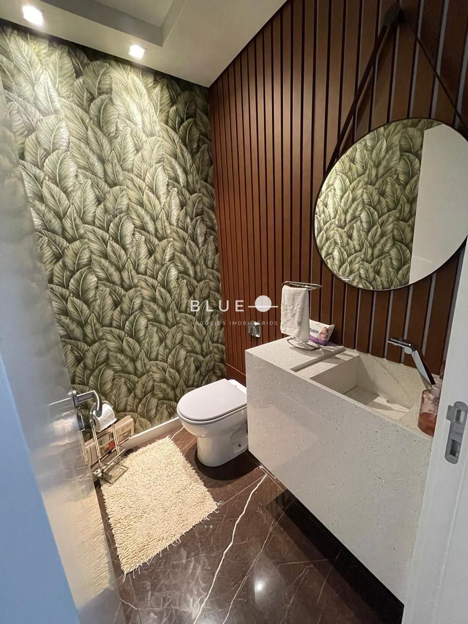 Casa com 4 Dormitórios à venda, 265 m² por R$ 1.525.000,00 Casa com 4 Dormitórios à venda, 265 m² por R$ 1.525.000,00