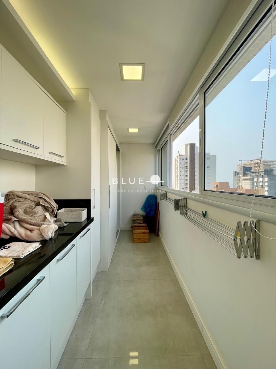 Apartamento à venda com 3 quartos, 126m² - Foto 27