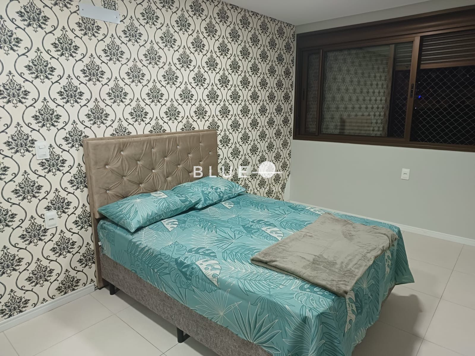 Apartamento à venda com 2 quartos, 65m² - Foto 19