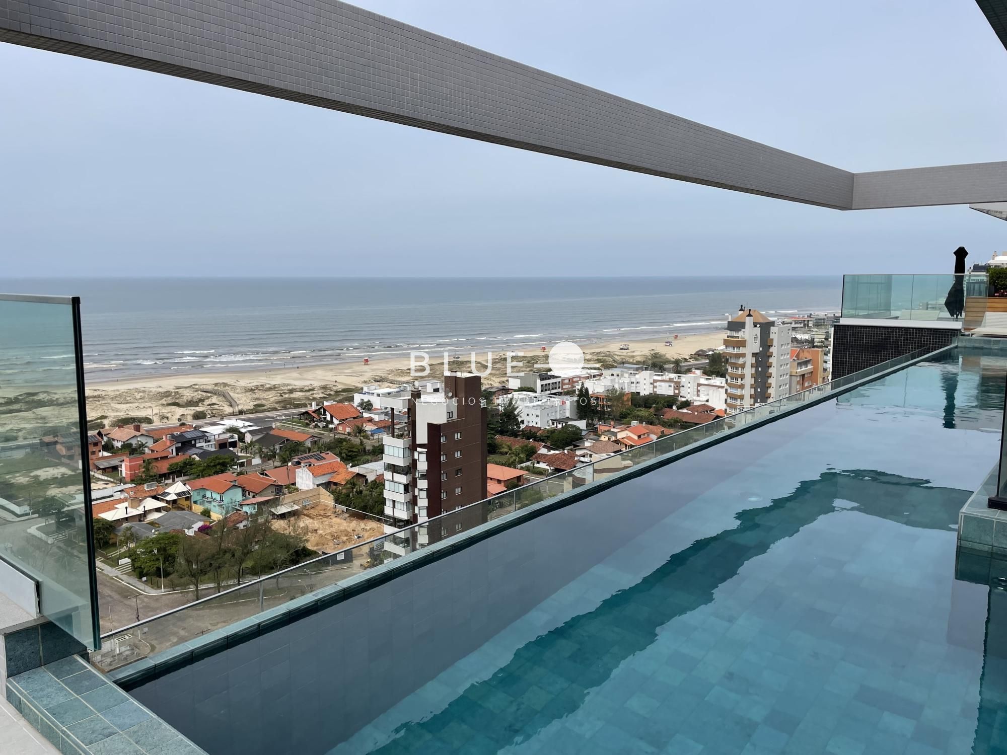 Apartamento à venda com 3 quartos, 145m² - Foto 28