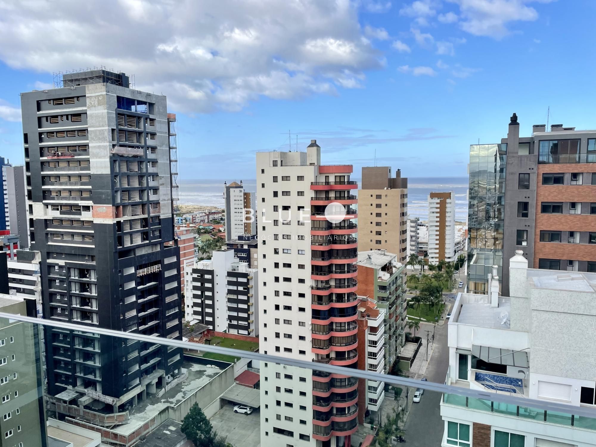 Apartamento à venda  no Centro - Torres, RS. Imóveis