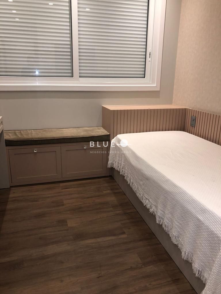 Apartamento à venda com 3 quartos, 134m² - Foto 18