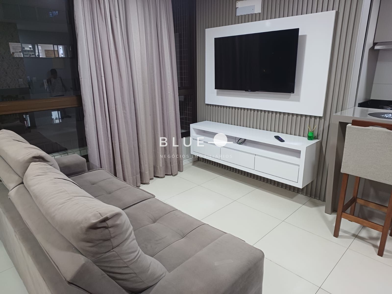 Apartamento à venda com 2 quartos, 65m² - Foto 15