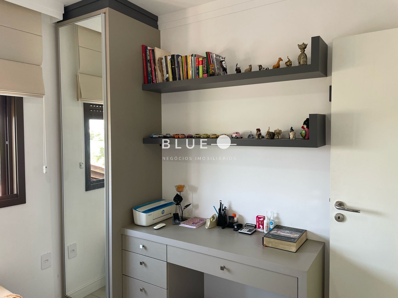 Apartamento à venda com 3 quartos, 180m² - Foto 22