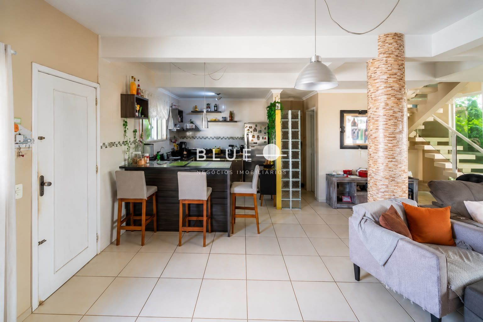 Casa, 4 quartos, 240 m² - Foto 3