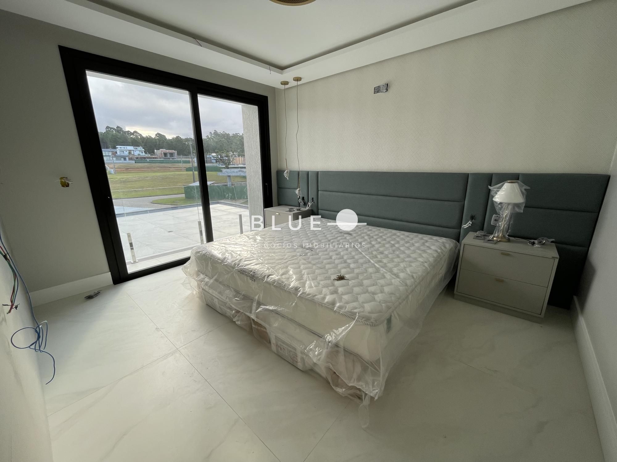 Casa de Condomínio à venda com 4 quartos, 386m² - Foto 24