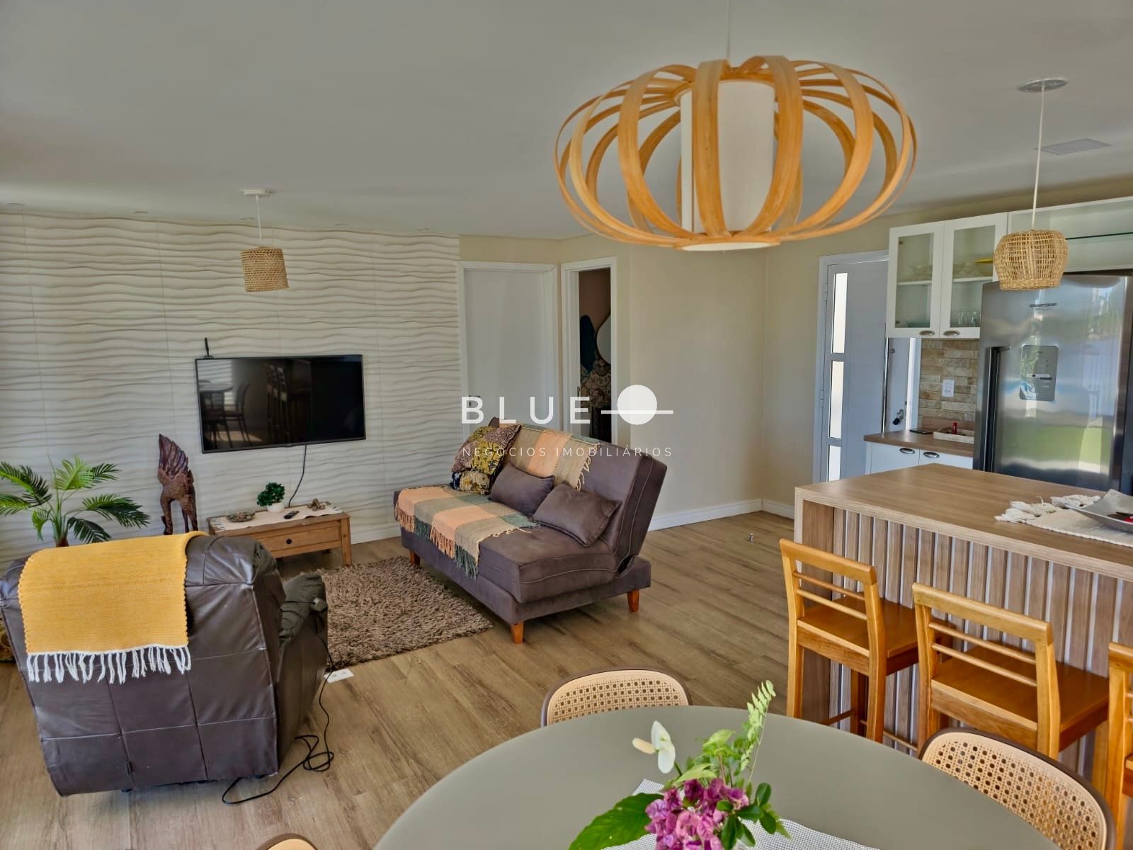 Casa com 4 Dormitórios à venda, 150 m² por R$ 1.380.000,00 Casa com 4 Dormitórios à venda, 150 m² por R$ 1.380.000,00