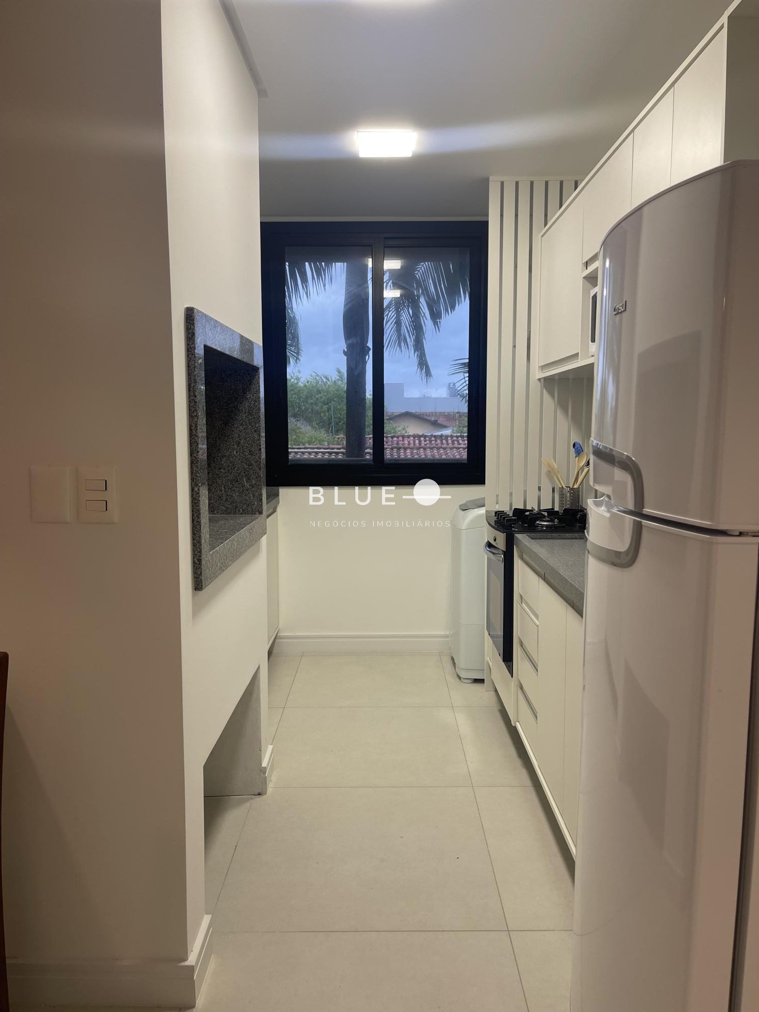 Apartamento à venda com 1 quarto, 42m² - Foto 8