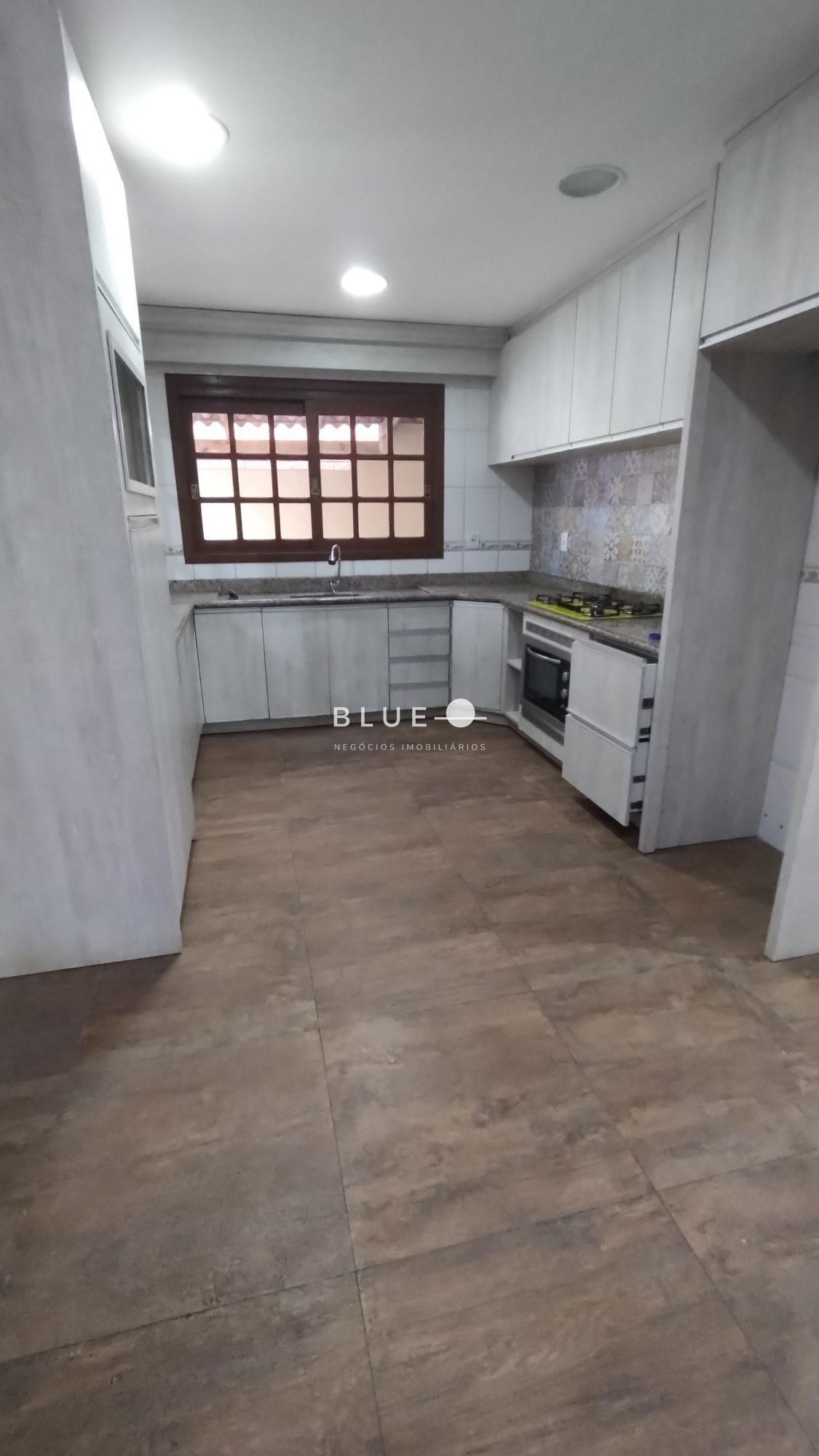 Casa, 3 quartos, 215 m² - Foto 4