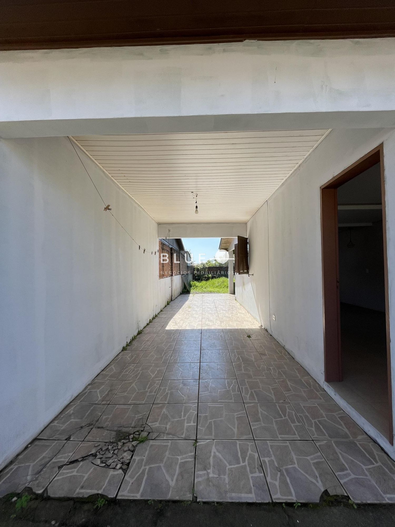 Casa à venda com 2 quartos, 80m² - Foto 6