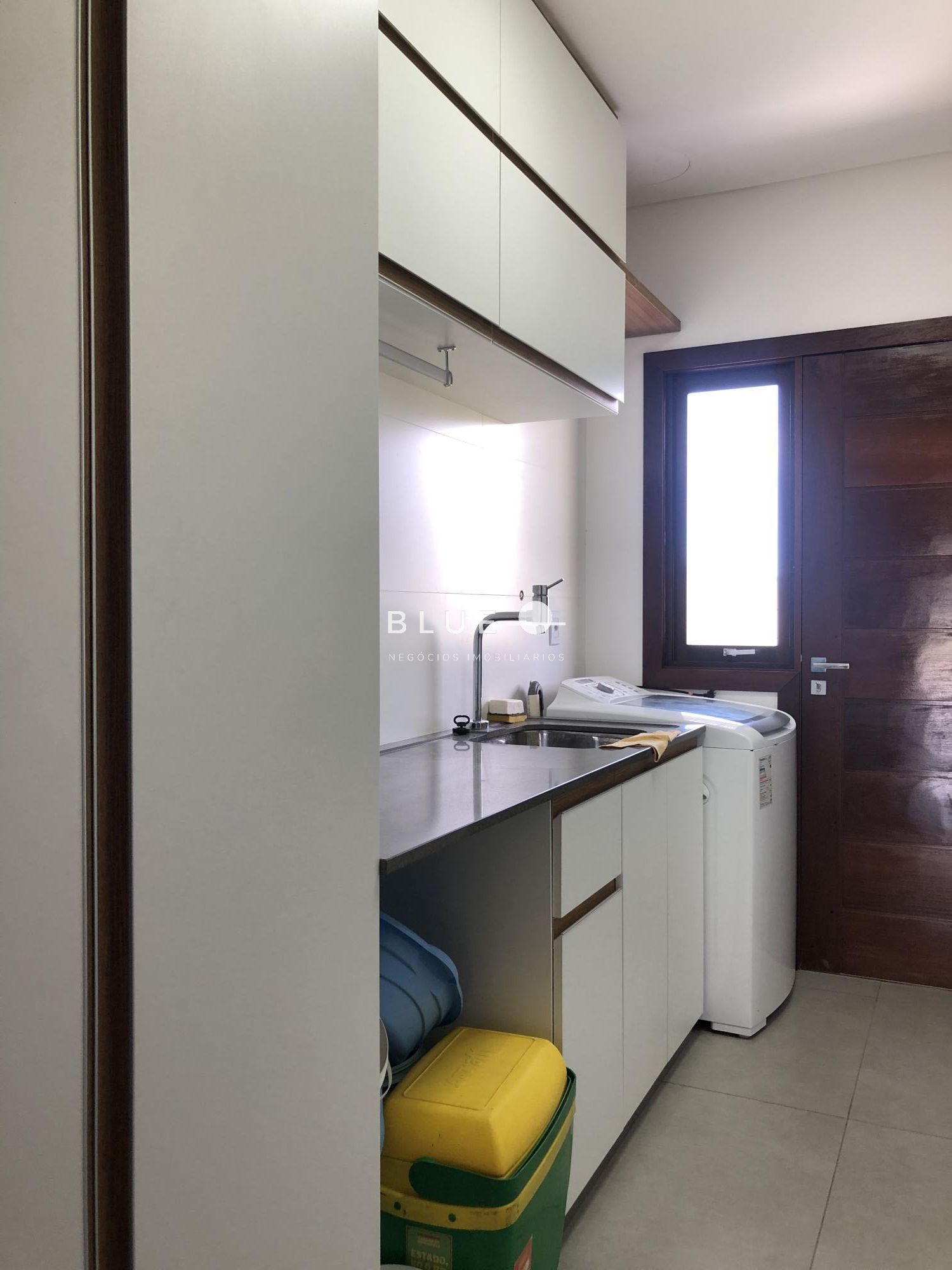 Casa de Condomínio à venda com 4 quartos, 300m² - Foto 12